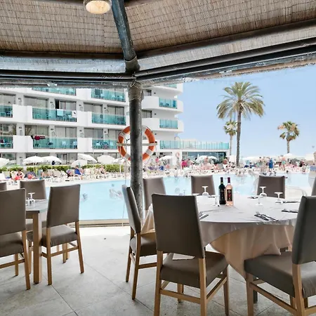 Maritim Szálloda 4*
