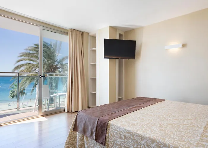 Maritim 4*