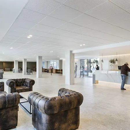 Maritim فندق كامبريلس