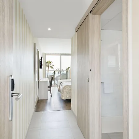 Maritim فندق كامبريلس