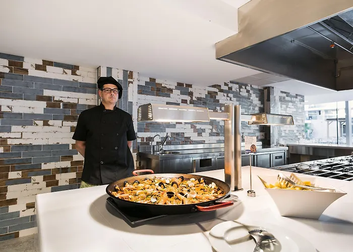 Maritim Szálloda 4*