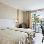 Maritim Hotel 4*