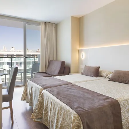 Maritim Hotel 4*